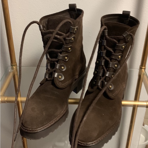 MASSIMO DUTTI combat style suede booties like new - Picture 3 of 7